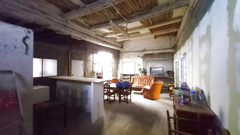 Local d'activités - 300 m²