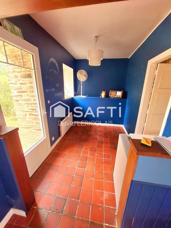 Maison - 335 m² - 24 pièces