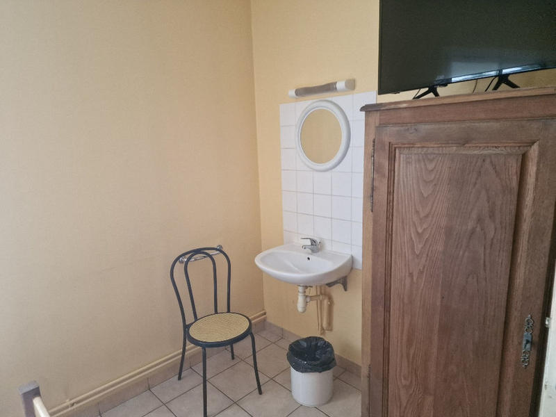 Maison - 520 m² - 24 pièces