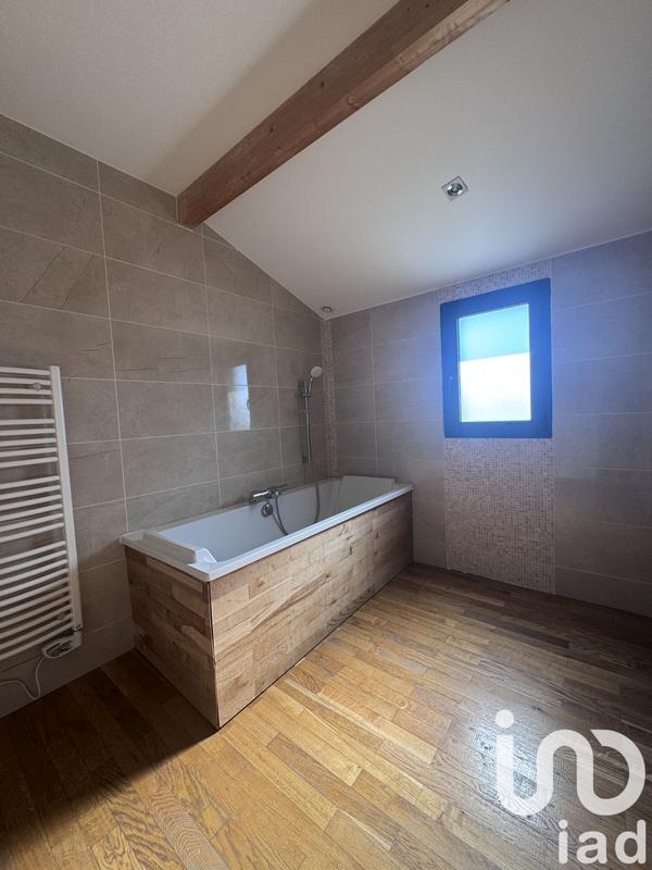 Maison - 156 m² - 6 pièces