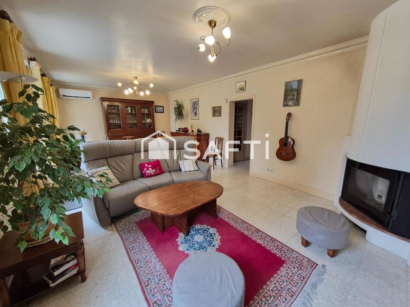 Maison - 192 m² - 11 pièces