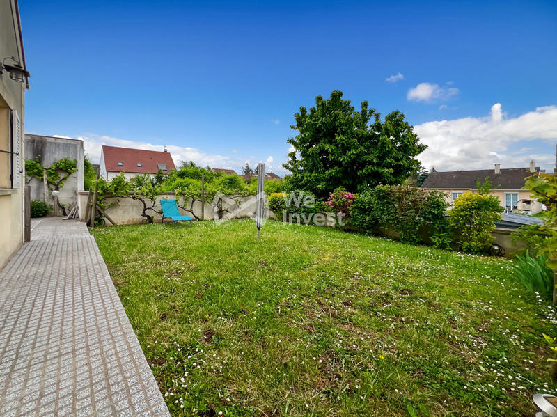 Maison - 180 m² - 6 pièces