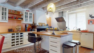 Maison - 167 m² - 6 pièces