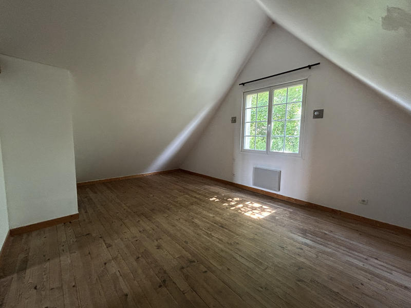 Maison - 111 m² - 5 pièces