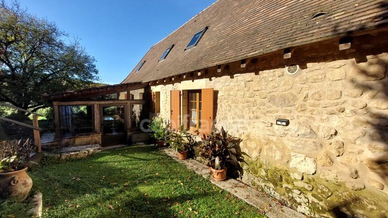Maison - 230 m² - 10 pièces