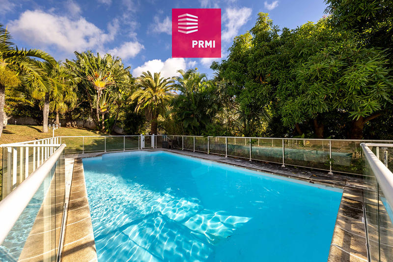 Maison - 258 m² - 6 pièces