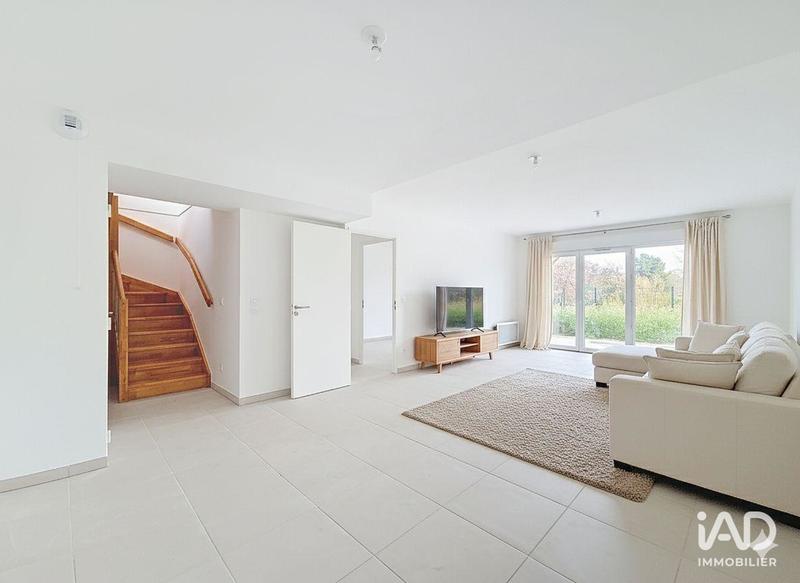 Maison - 96 m² - 4 pièces