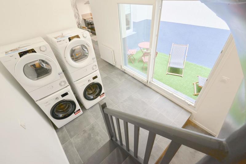 Maison - 224 m² - 11 pièces