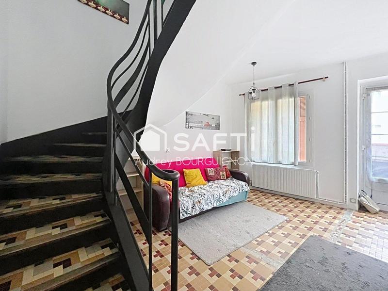 Maison - 120 m² - 5 pièces