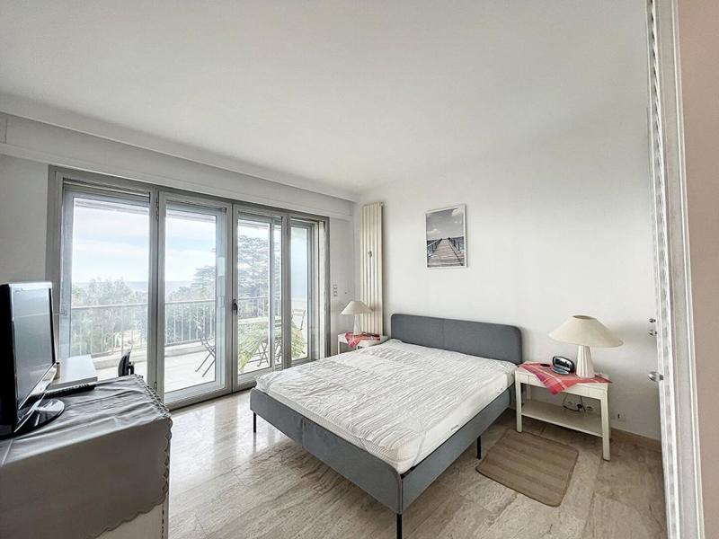 Appartement - 92 m² - 3 pièces