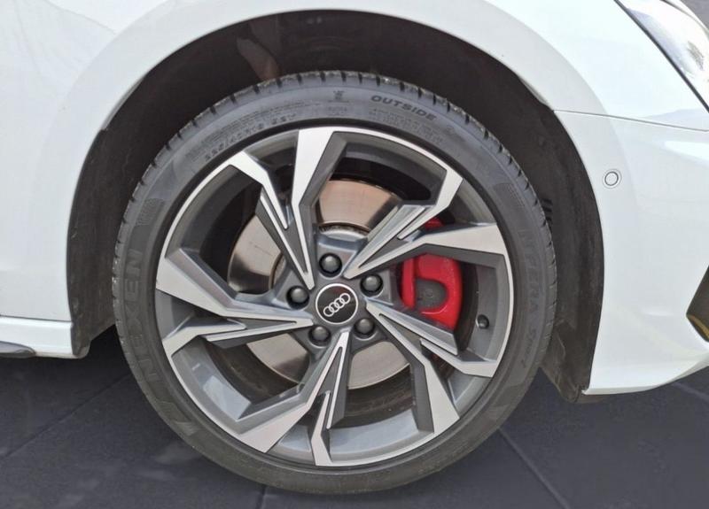 Audi A3 sportback 45 TFSIe s-Line 245 Hybride Rechargeable / Camera de Recul Apple Carplay Android Auto Regulateur Distance Keyless Jantes 18 Coffre Elec