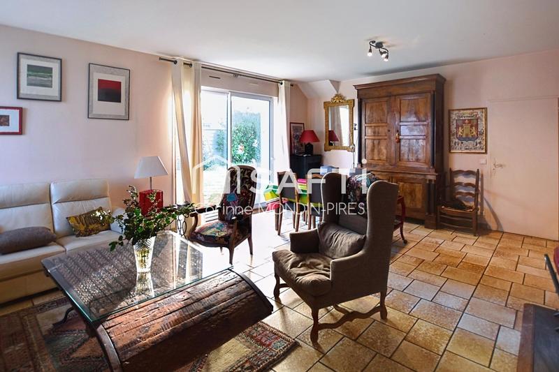 Maison - 177 m² - 6 pièces