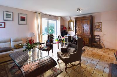 Maison - 177 m² - 6 pièces