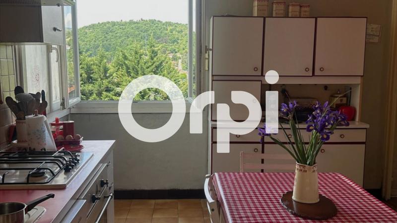 Maison - 151 m² - 5 pièces