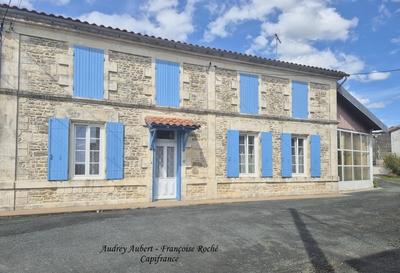 Maison en pierre - 85 m² - 3 pièces