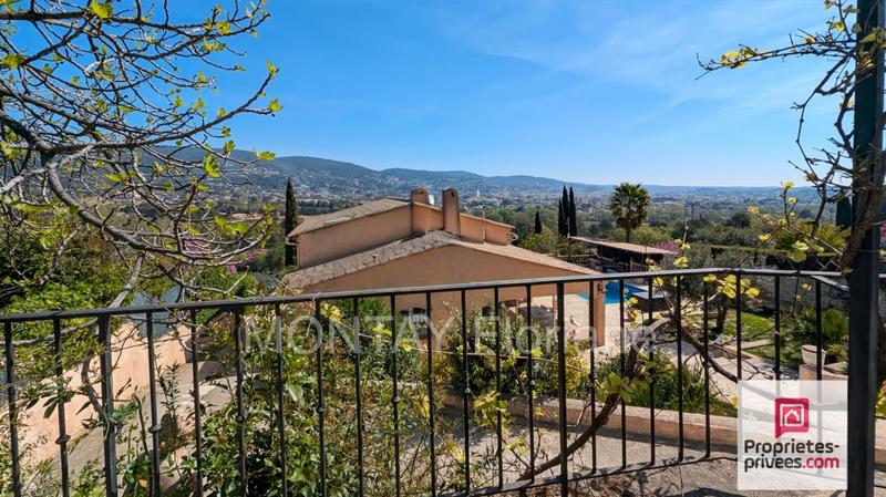 Maison - 144 m² - 5 pièces