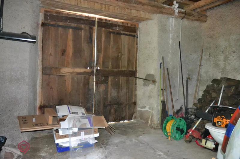 Propriété - 167 m² - 9 pièces