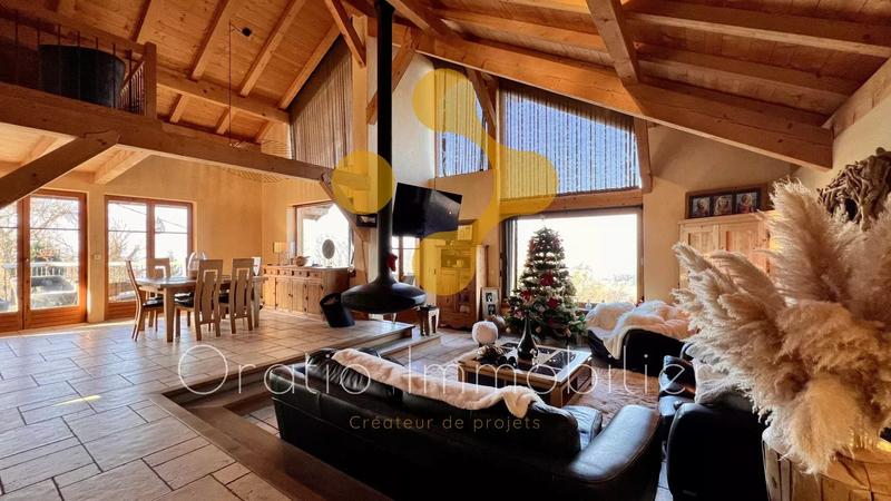 Maison - 183 m² - 5 pièces