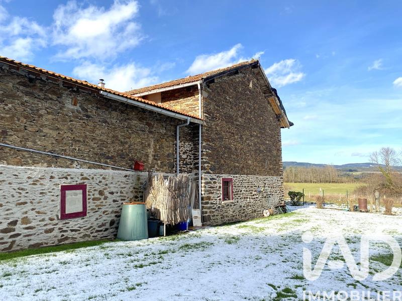 Maison - 280 m² - 11 pièces