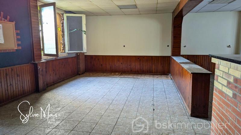 Immeuble - 215 m² - 6 pièces