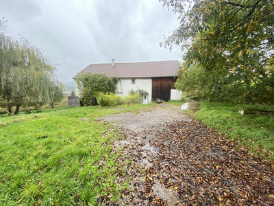 Propriété - 148 m² - 9 pièces