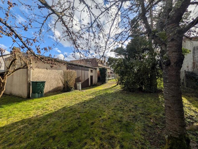 Maison - 137 m² - 6 pièces