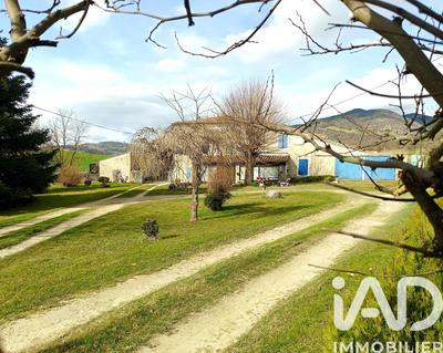 Maison de campagne - 170 m² - 8 pièces