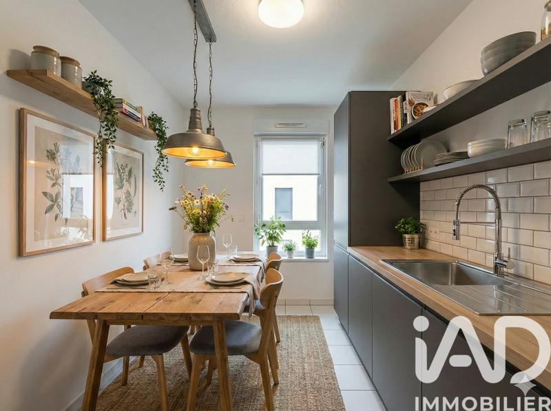 Appartement - 84 m² - 4 pièces