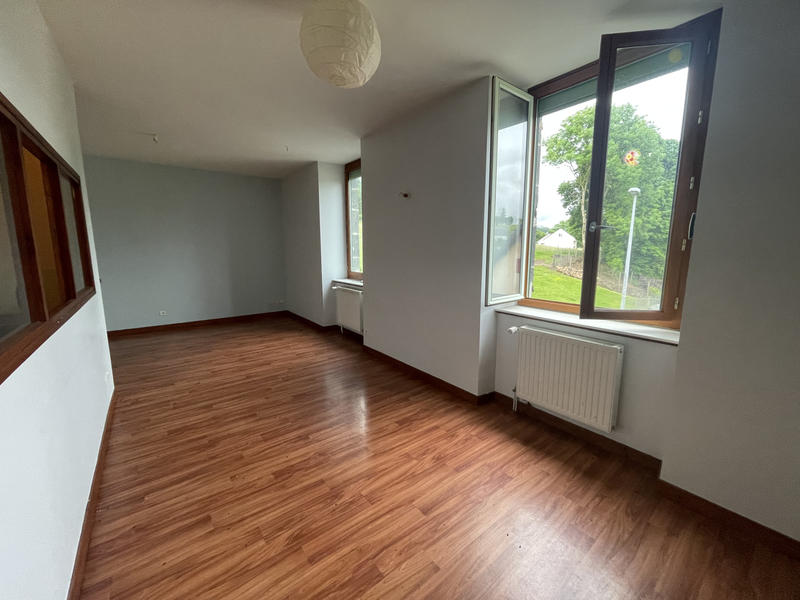 Maison - 337 m² - 16 pièces