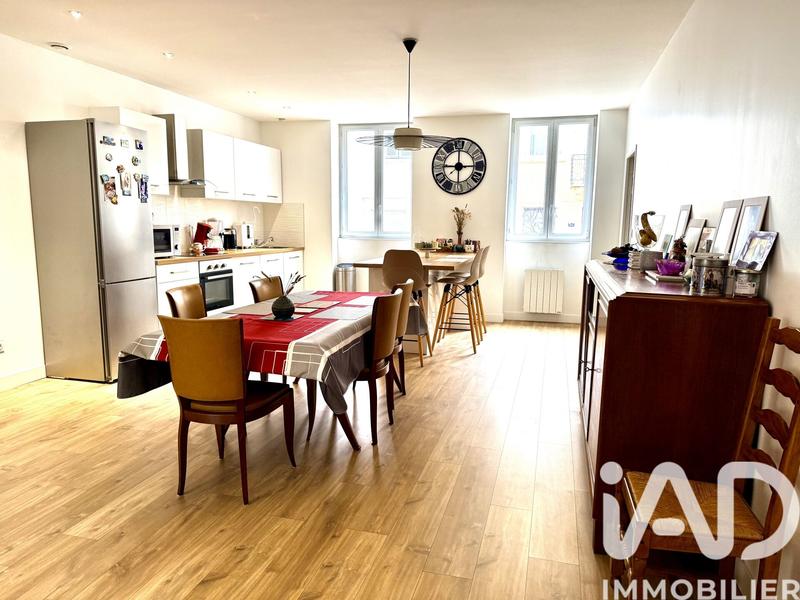 Appartement - 94 m² - 4 pièces