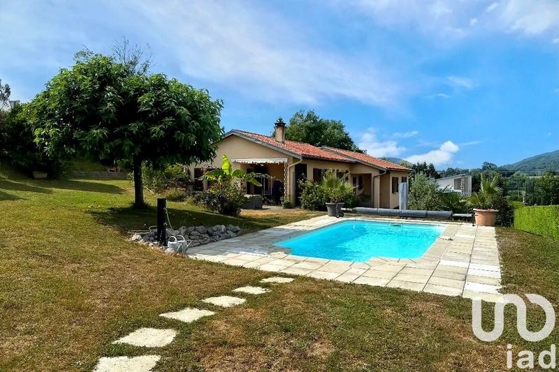 Maison - 177 m² - 6 pièces