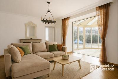 Maison - 184 m² - 9 pièces