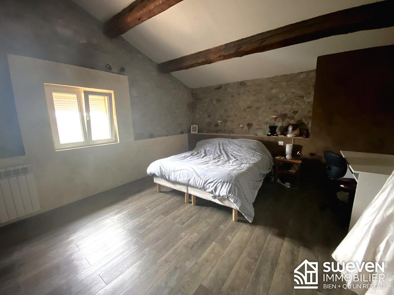 Villa - 155 m² - 6 pièces