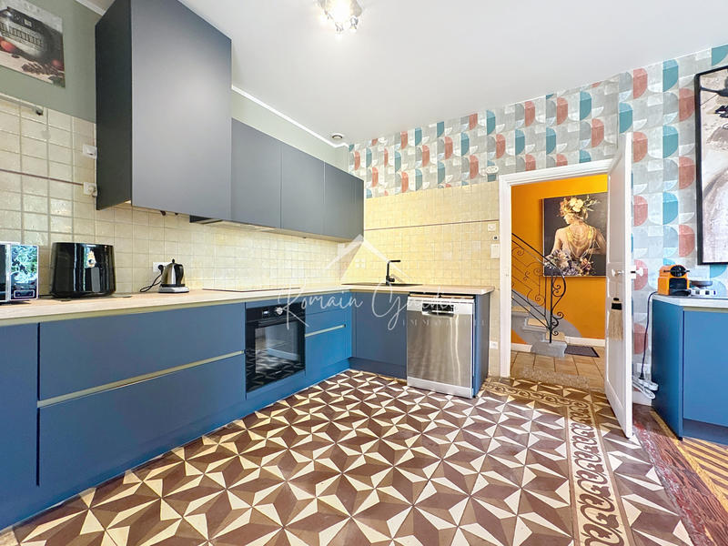 Maison - 147 m² - 5 pièces