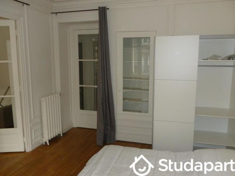 Chambre - 15 m² - 1 pièce