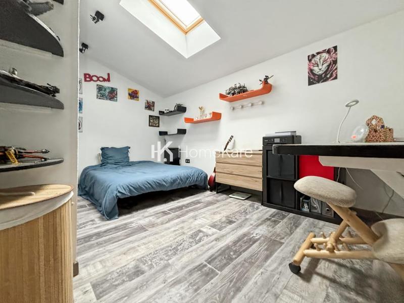 Maison - 176 m² - 6 pièces