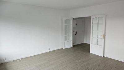 Appartement - 92 m² - 5 pièces