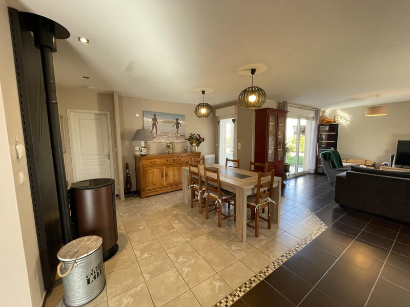 Maison - 110 m² - 5 pièces