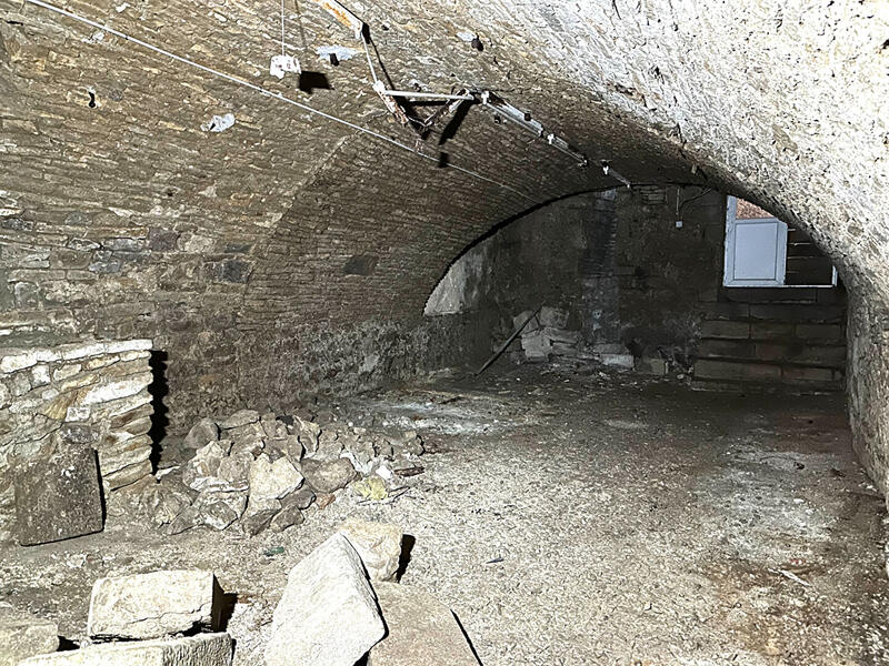 Appartement - 65 m² - 1 pièce