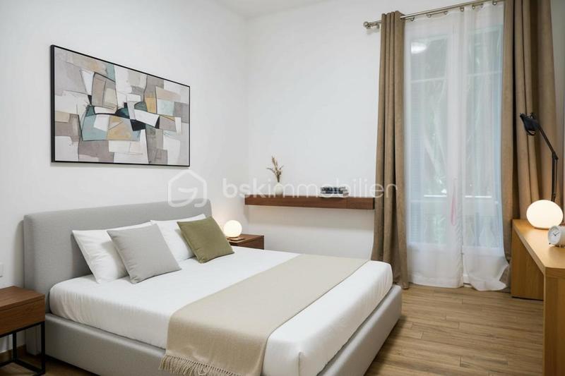 Appartement - 175 m² - 6 pièces