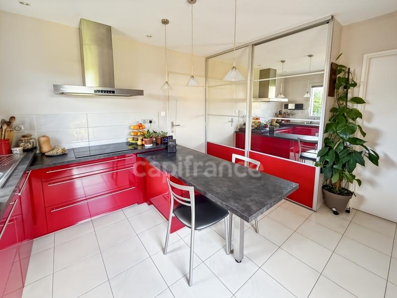 Maison - 107 m² - 5 pièces