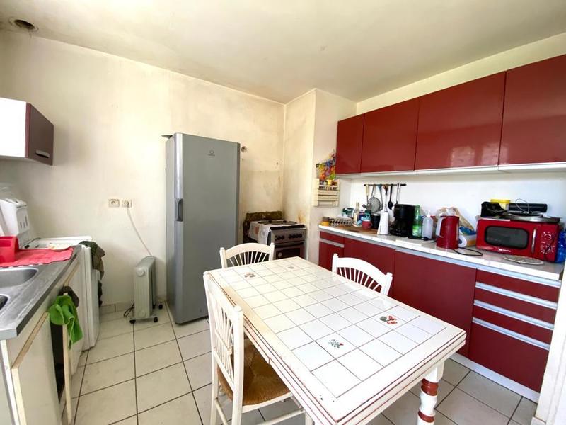 Maison - 94 m² - 5 pièces