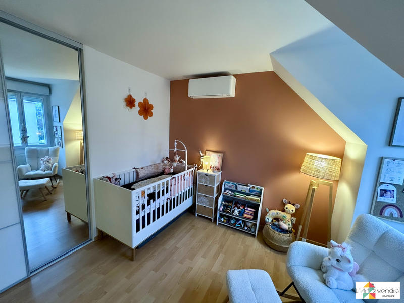 Maison contemporaine - 92 m² - 5 pièces