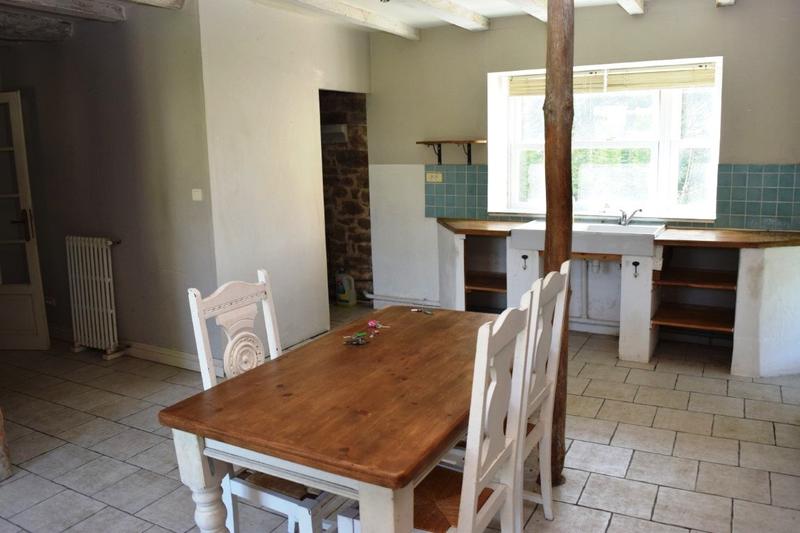 Maison - 202 m² - 9 pièces