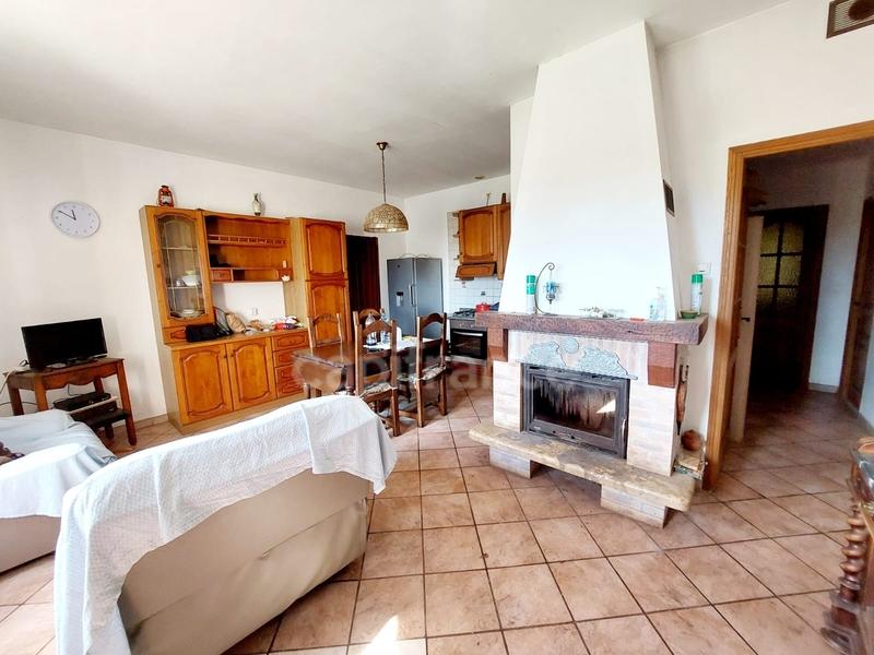 Maison - 76 m² - 3 pièces