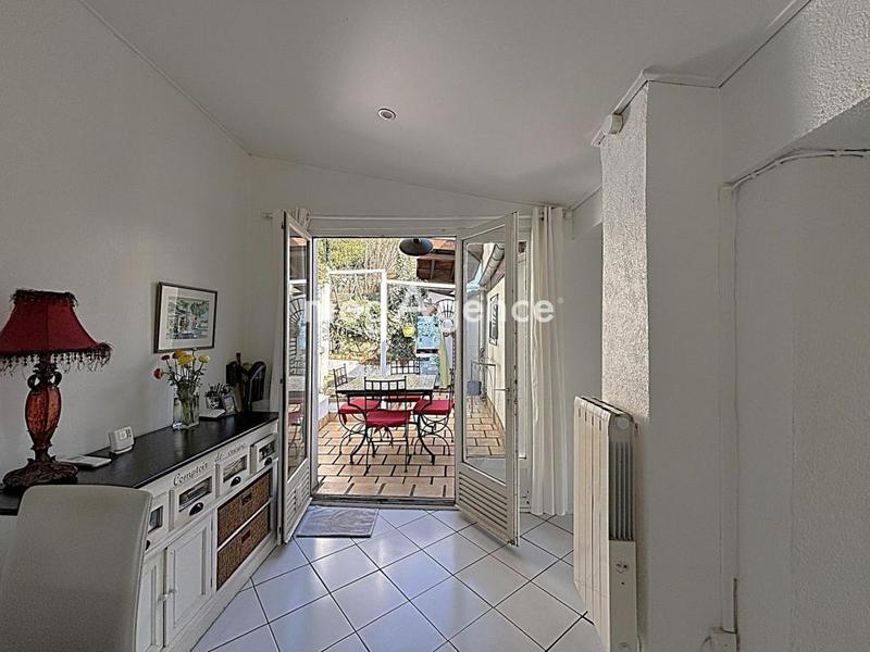 Appartement - 137 m² - 3 pièces