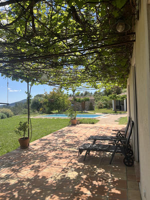 Maison - 170 m² - 8 pièces