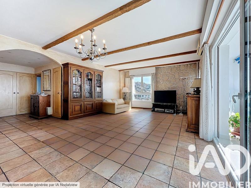 Appartement - 83 m² - 3 pièces