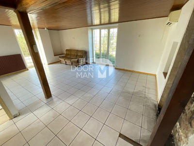 Maison - 110 m² - 5 pièces