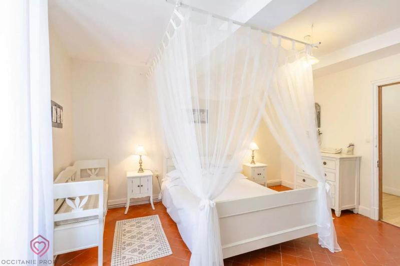 Maison de maîtres - 276 m² - 9 pièces